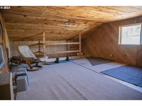 4 E Port Marina Drive Hood River OR 97031