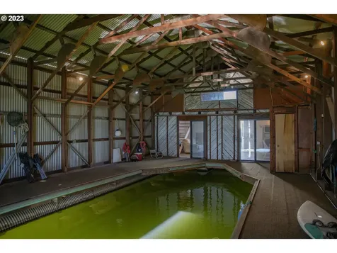 4 E Port Marina Drive Hood River OR 97031