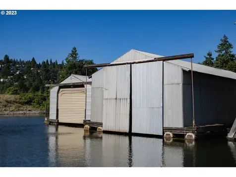 4 E Port Marina Drive Hood River OR 97031