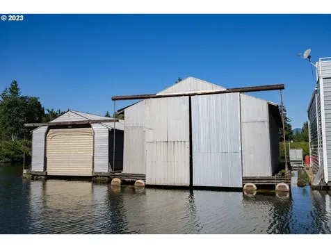 4 E Port Marina Drive Hood River OR 97031