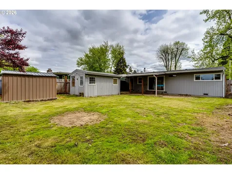 1115 S 8th Street Cottage Grove OR 97424