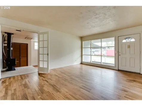 1115 S 8th Street Cottage Grove OR 97424