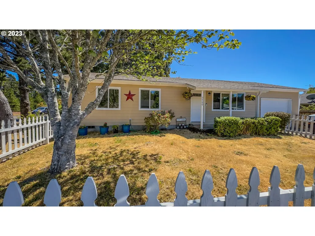 3480 Laurelwood Street Florence OR 97439