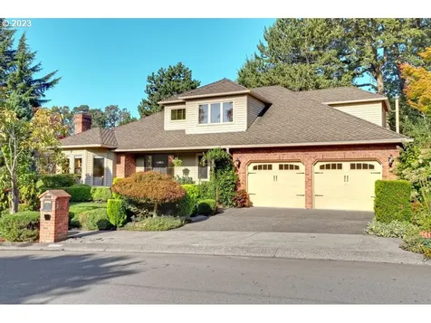 14205 Edenberry Drive Lake Oswego OR 97035