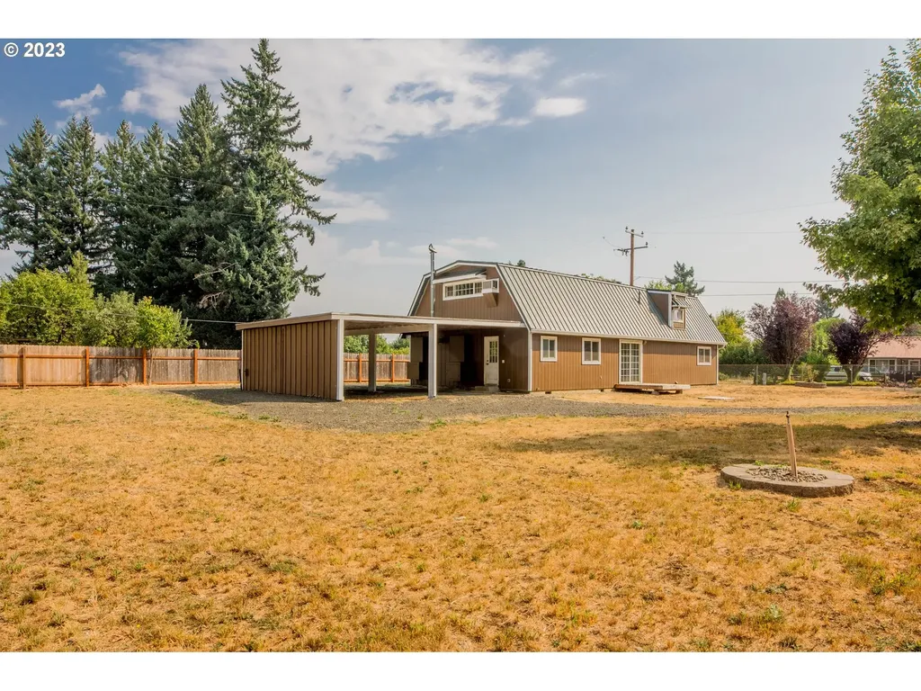 449 Clark Street Falls City OR 97344