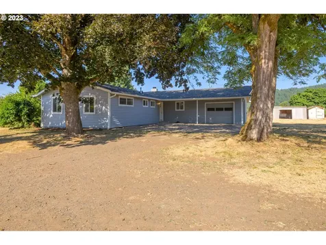 82517 Greenwood Street Creswell OR 97426