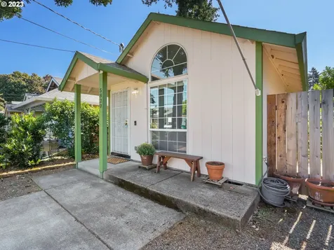 5820 Se Malden Street Portland OR 97206