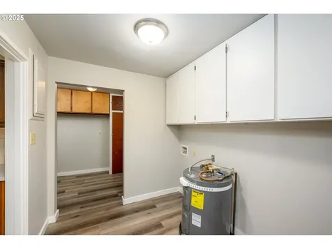568 NE Nash Street Roseburg OR 97470