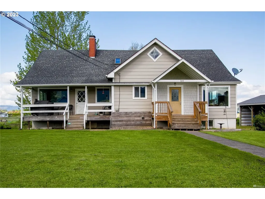 296 N Welcome Slough Road Cathlamet WA 98612