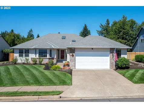 19181 Pine Place Oregon City OR 97045