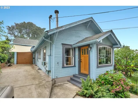 7024 N Leavitt Avenue Portland OR 97203