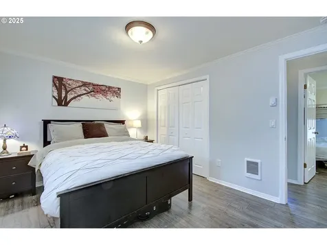 13100 NE 30th Circle Vancouver WA 98682