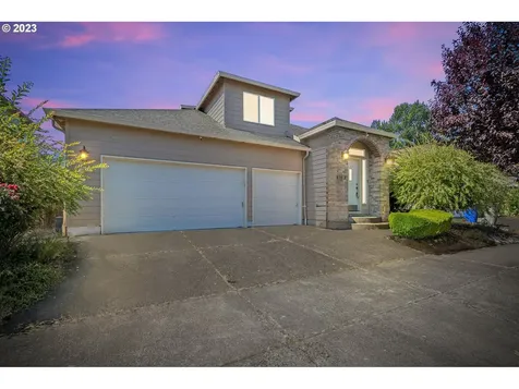 1618 Ne Blue Heron Drive Portland OR 97211