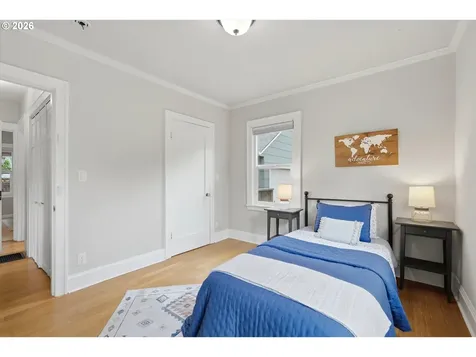6303 SE 15th Avenue Portland OR 97202