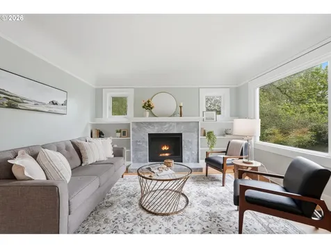6303 SE 15th Avenue Portland OR 97202
