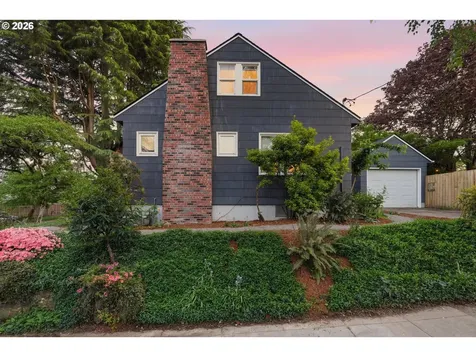 6303 SE 15th Avenue Portland OR 97202