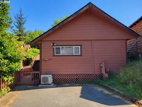 19921 Whaleshead Road Brookings OR 97415