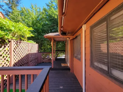 19921 Whaleshead Road Brookings OR 97415
