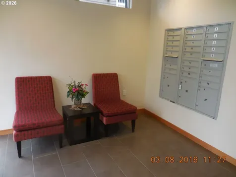 7910 SW 31st Avenue Portland OR 97219