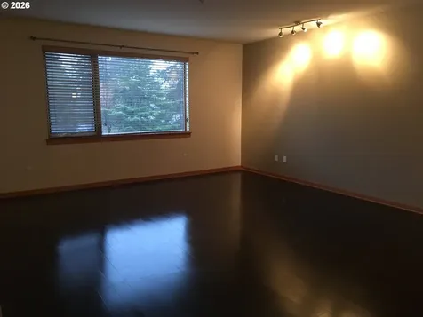 7910 SW 31st Avenue Portland OR 97219