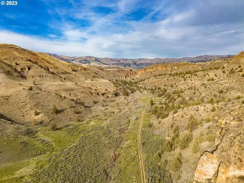 39968 Highway 218 Fossil OR 97830