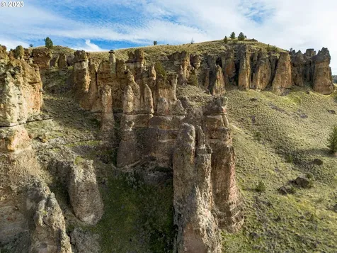 39968 Highway 218 Fossil OR 97830