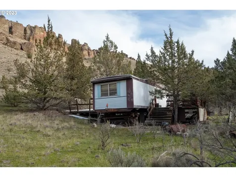39968 Highway 218 Fossil OR 97830