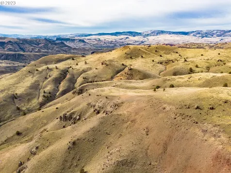 39968 Highway 218 Fossil OR 97830