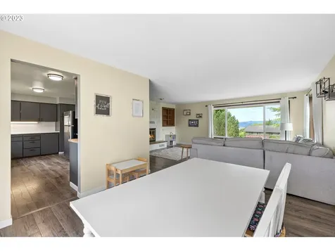 14 Crista Vista Drive Cathlamet WA 98612