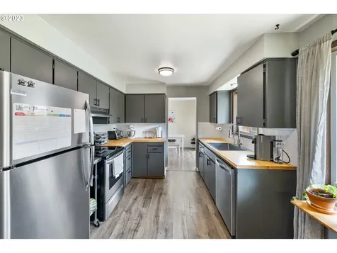 14 Crista Vista Drive Cathlamet WA 98612