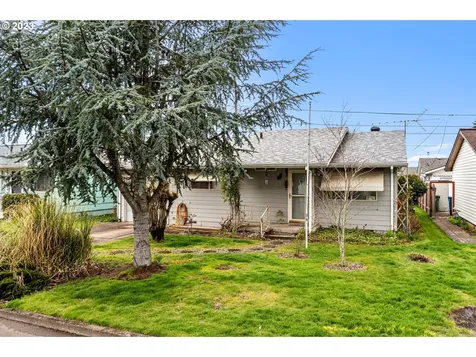 943 Cahill Way Woodburn OR 97071