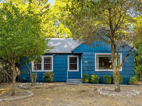 2926 Ne 77th Place Portland OR 97213