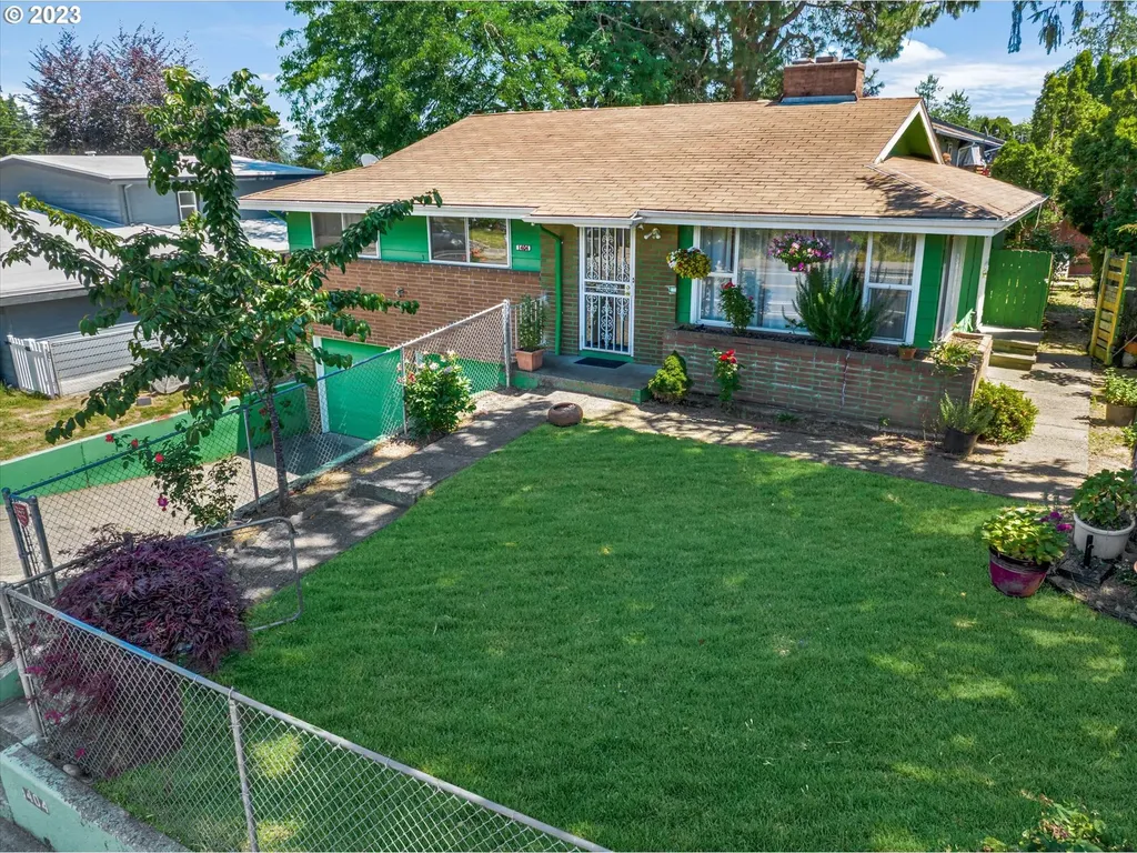 1404 Ne 172nd Avenue Portland OR 97230