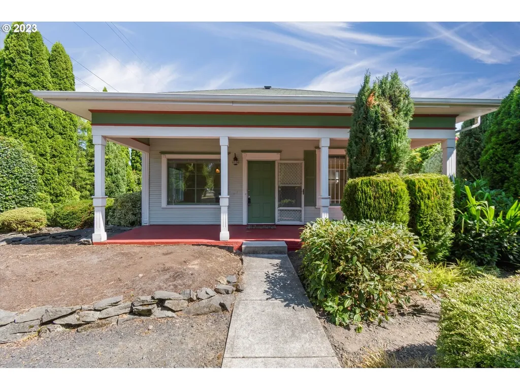 2917 N Halleck Street Portland OR 97217