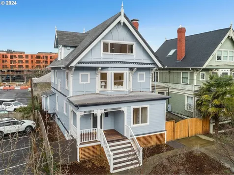 2069 Nw Overton Street Portland OR 97209