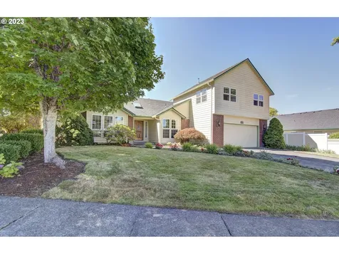 2511 Nw 112th Street Vancouver WA 98685