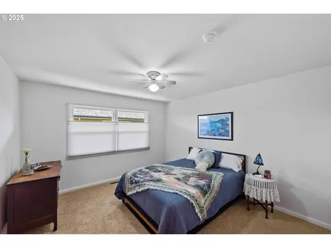 580 N 13th Street Coos Bay OR 97420