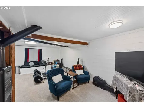580 N 13th Street Coos Bay OR 97420