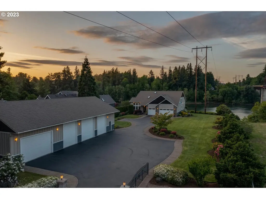 26109 Ne Butteville Road Aurora OR 97002