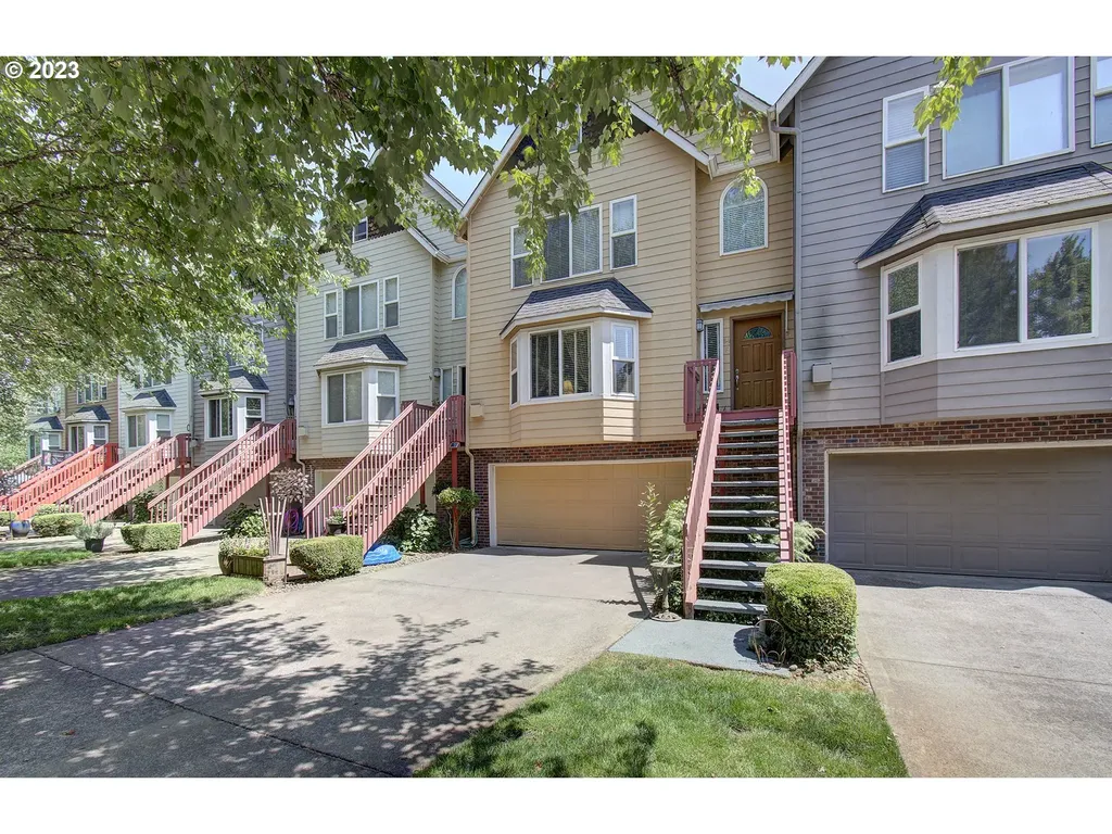 84 River Rock Lane Woodland WA 98674