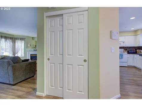 84 River Rock Lane Woodland WA 98674