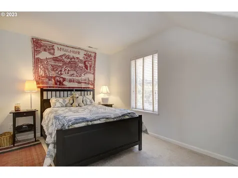 84 River Rock Lane Woodland WA 98674