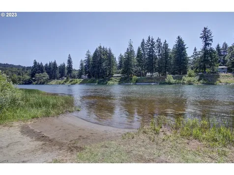84 River Rock Lane Woodland WA 98674