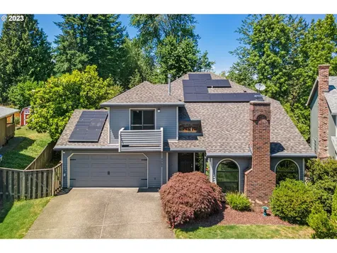 9062 SW Hill Street Portland OR 97223