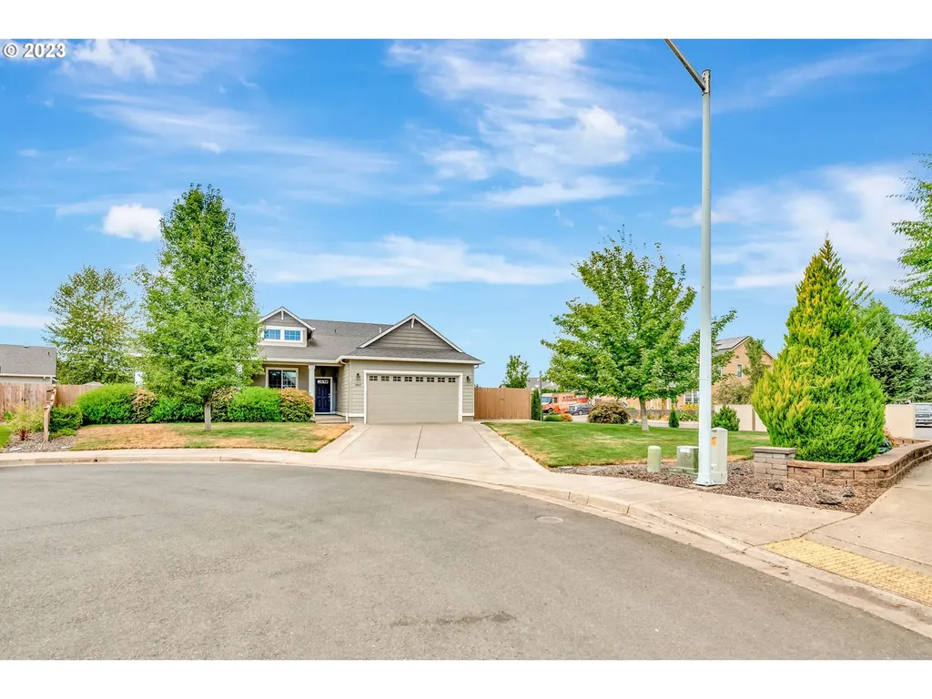 1487 Alderdale Drive Junction City OR 97448