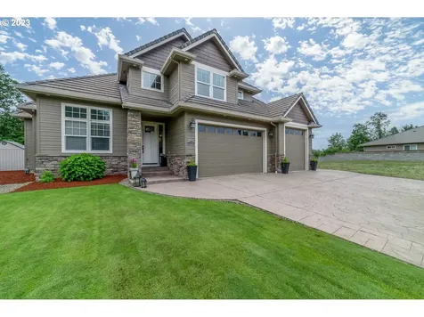 325 Ironwood Loop Creswell OR 97426