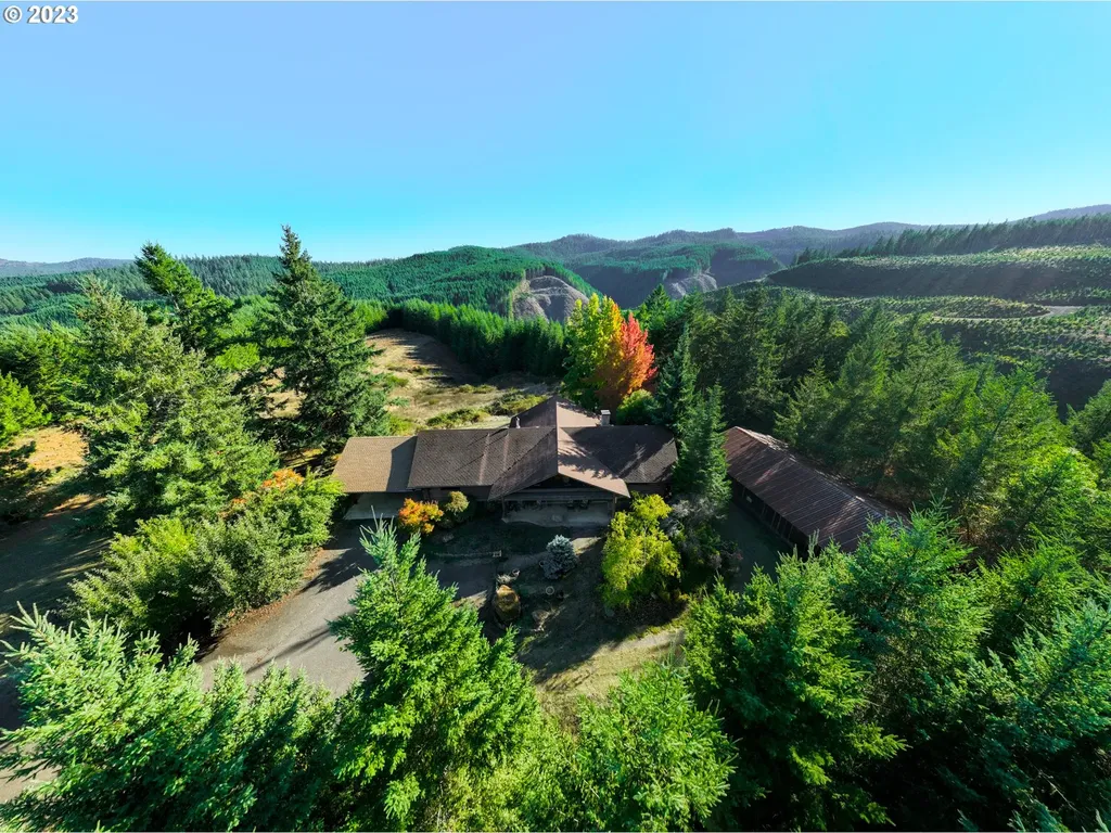 1117 Waggoner Creek Road Oakland OR 97462