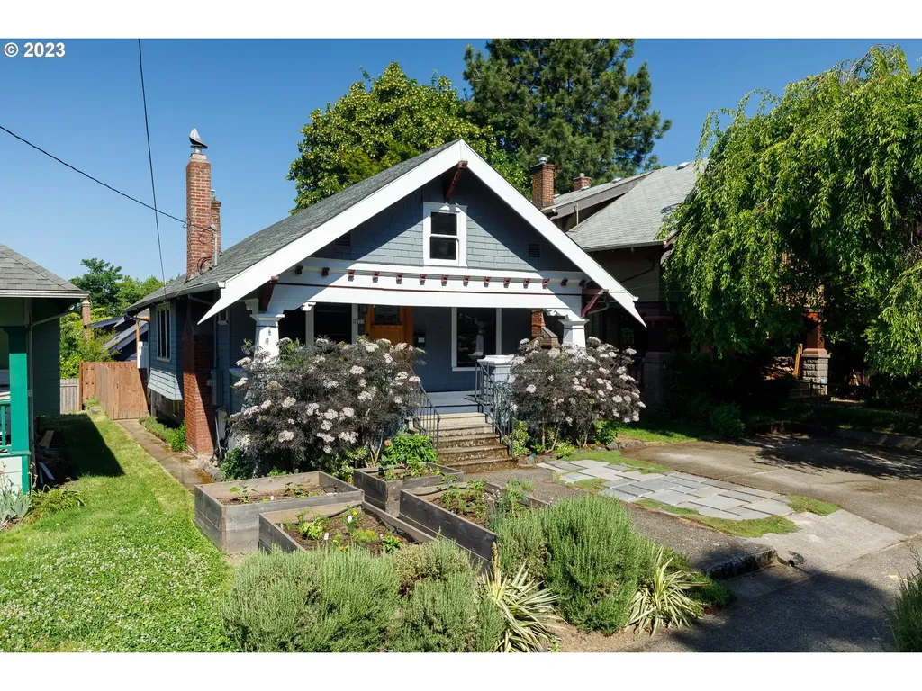 1223 Se 52nd Avenue Portland OR 97215