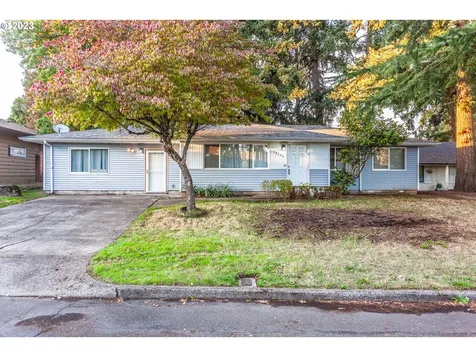 14155 Se Hawthorne Court Portland OR 97233