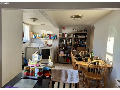 450 32nd Street Springfield OR 97478
